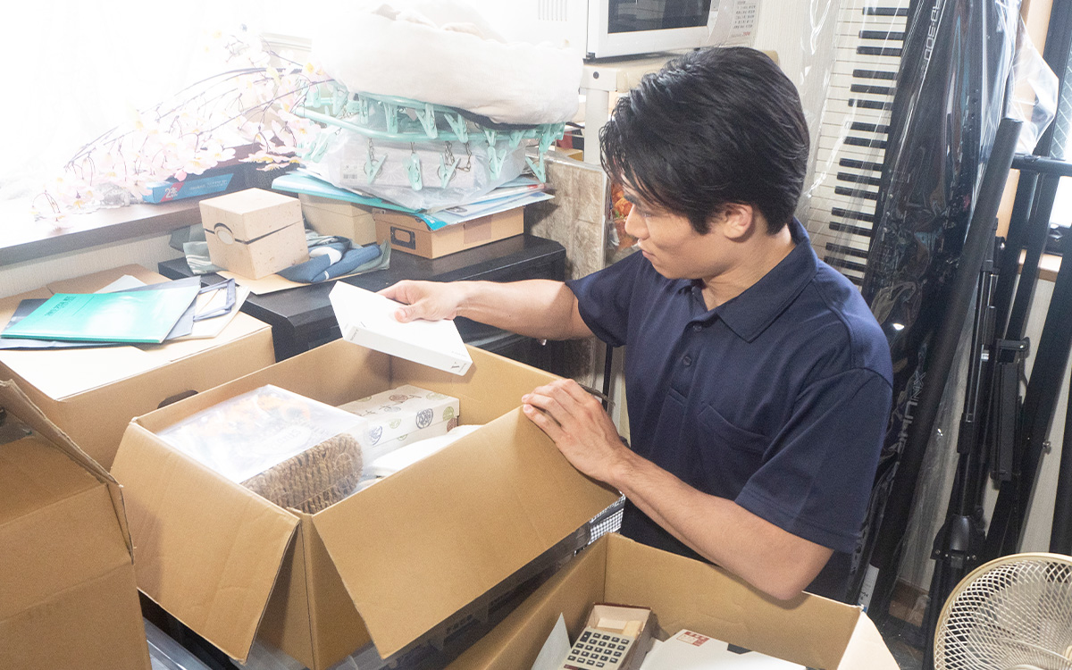 K*＊様 【遺品整理】ルースまとめ売り 湘南エリア全域対応】遺品整理や室内清掃のことなら - 株式会社ケイズ